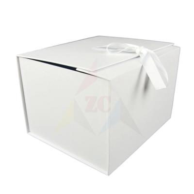 China Wholesale Creative Handmade In Stock 12 X12 Clothing Boxes Ribbon With Logo For Clothing Boutique for sale