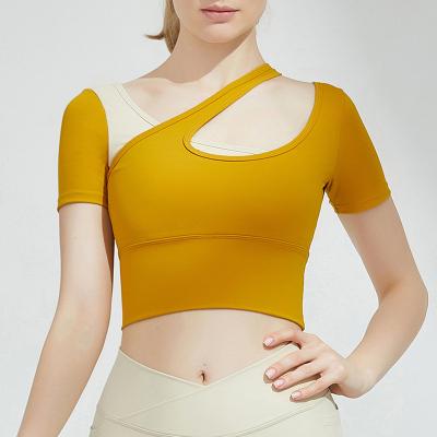 China Women's High Quality Breathable Contrast Sleeve Nude Short Color Padded Fitness Crop Yoga Top T-Shirts for sale