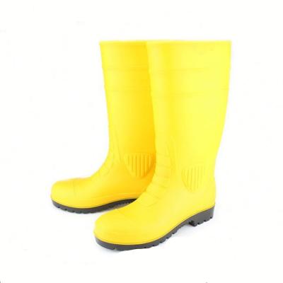 China Rubber Waterproof PVC Rain Boots Mens Injection Safety Rain Shoes Working Rubber Shoes for sale