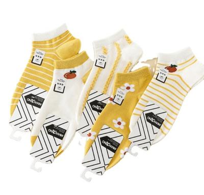 China Cute Cartoon Pattern Cotton Socks Breathable Crew Slouch Socks Summer Women Ladies Socks for sale