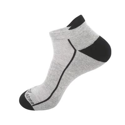 China Athletic Sports Socks For Adult Fashion Boat Socks For Sports Breathable Sweat Wrapped Cotton Sports Socks for sale