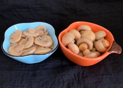 Chine Champignons entiers en boîte marinés à vendre