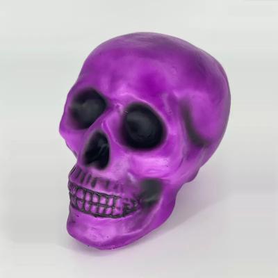 China 15+ A variety of custom plastic skull factory direct sales Halloween decorations to customize a variety of materials and styles for sale