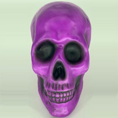 China 2023 NEW Europe RESIN SKELETON HEAD HOLIDAY HUMAN DESIGN LIFE SIZE SKULL CREATIVE SCARY HALLOWEEN WITH SNAKE SPIDER DECORATIVE STATUE for sale