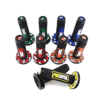 China Aluminum Alloy Motorcycle Grips Rubber Hand Grips 7/8