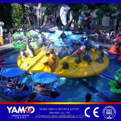 China Amusement Park Exciting Rides, Water Park Equipment Fighting Shark Island 24 People for sale