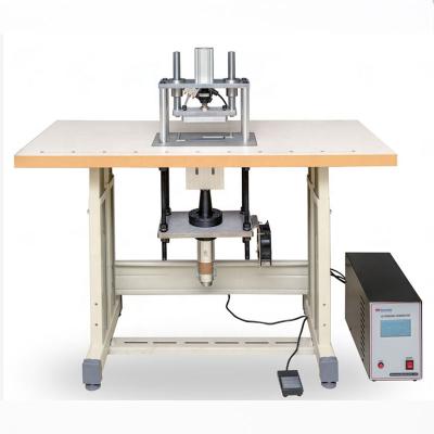 China Ultrasonic Spot Welding Machine Industry Ultrasonic Sewing Machine Cutting for sale