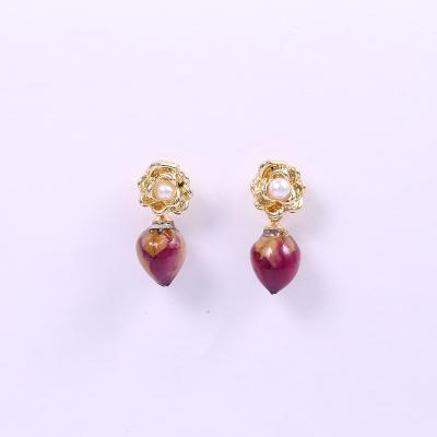 China Vintage Clear Resin Rose Gold Plated Alloy Pearl Retro Flower Rose Jasmine Earrings For Women for sale