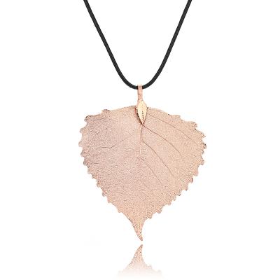 China Hot Selling Fashion Jewelery Alamo D'Arca CLASSIQUE Natural Santa Leaf Necklace Pendant Necklaces For Women for sale