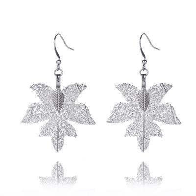 China Wholesale 2021 New Santa CLASSIC Arca Stain Luster Maple Leaf Earrings Stud Real Leaf Earrings For Women for sale