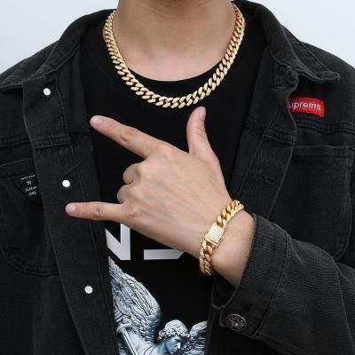 China Diamond Gold Link Men Cuban Chain Necklace Hip Hop Jewelry Cuban Link Chain Necklace for sale