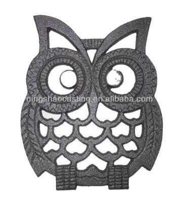 China Animal cast preseasoned owl shape tripod for sale