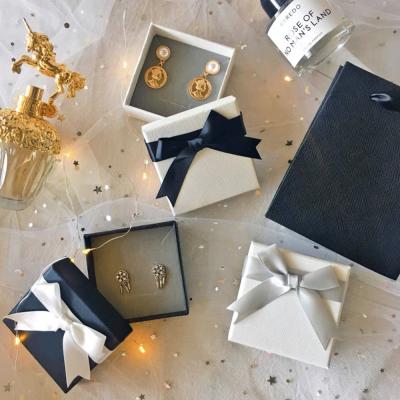 China Luxury Custom Jewelry Package Material Earrings Box Hexagonal Earring Case Elegant Velvet PU Wedding Jewelry Packaging for sale