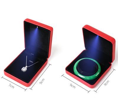 China Fashionable High-Grade Velvet LED Bracelet Jewelry Gift Hanging Jewelry Box for sale