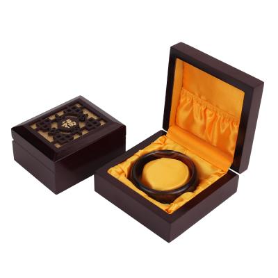 China Eco-friendly Professional Wooden Luxury Bracelet Bangle Jewelry Box Chinese Style Jewelry Packaging Case for sale