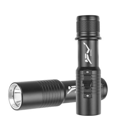 China Alluminum Alloy For Highest Powerful Waterproof Professional Diving Flashlight 30M IP68 Light With Rope Use T6 Non-slip Diving Flashlight for sale