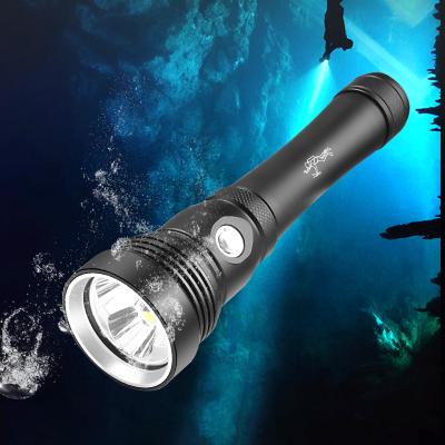 China Waterproof Camping Flashlight IP68 Rating Super Bright Diving Professional Diving Light Torch Powered By 18650 Battery With Hand Rope for sale