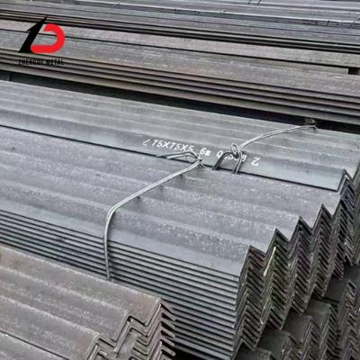 China 50 X 50 X 4mm Angle Decoration JIS G3106 Sm400A Strength Carbon Steel Angle for sale