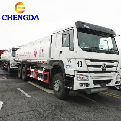 China Sinotruk Howo 25000 4000 5000 liters waste oil fuel tanker trucks > 50T for sale