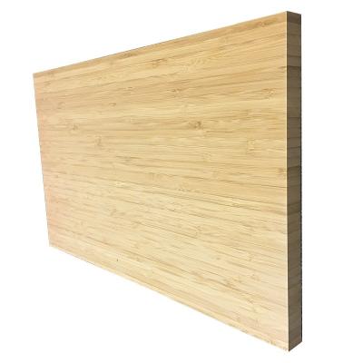 China FSC 12 lat Hurtownia fabrica pionowy panel ze sklejki bambusowej 2000mm x 300mm x 4mm para o Natal à venda