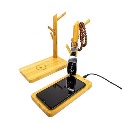 China Portable USB Charger Station Customized Bamboo Dock Charging Stand Holders for Storage for sale