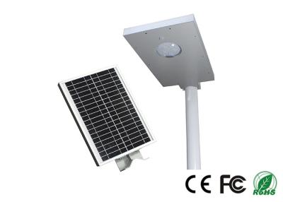 China Lámpara de calle solar arriba luminosa llevada solar integrada de la luz de calle 8w en venta