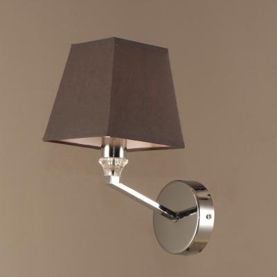 China Modern 2021 new design square coffee fabric shades chrome metal indoor room bedside modern wall lamps for sale