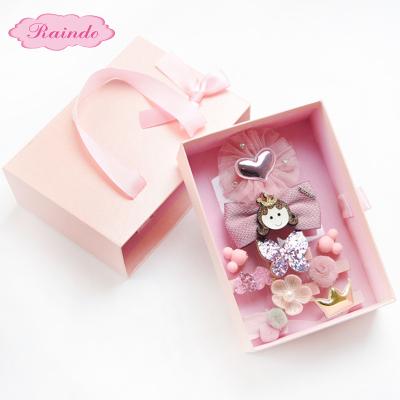 China Wholesale Girl Hair Decoration Children Gift Box Packed Cute Hairpin Sweet Cartoon Hair Accessories Set for sale