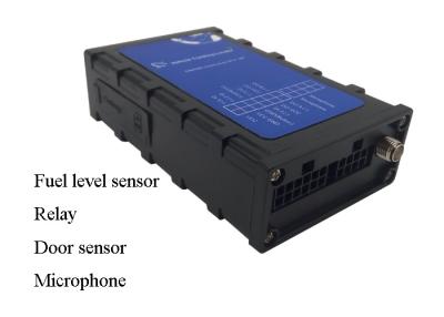 China SOS Fuel Level Monitor real time Car GPS Tracker Anti - theft With GSM GPS Internal Relay for sale