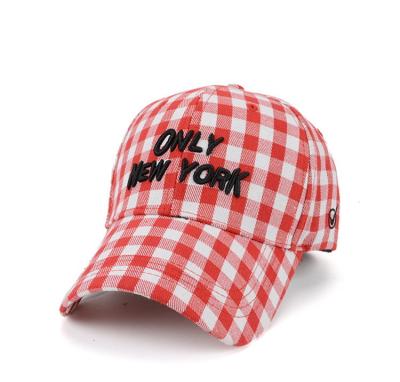 China Trendy Pink Checked Embroidered Baseball Caps Sun Protection For Summer Season for sale