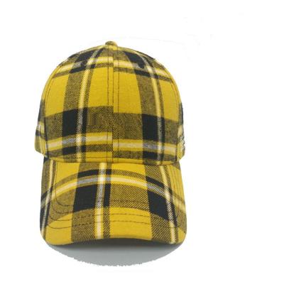 China Plaid 6 Panel Checkered Baseball Cap , Fashion Sports Fitted Hats 58cm Size for sale