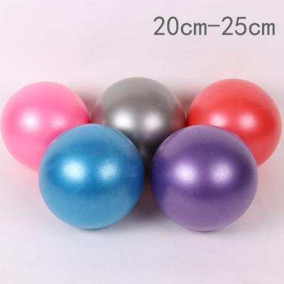 China Matte Pilates / Straw Gym Yoga Ball Anti Sweat High Durability Multi Color for sale