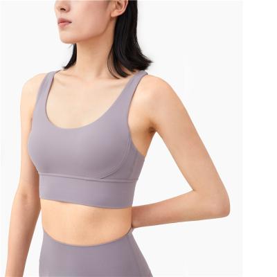 China 2022 Sustainable Cross Back Sports Bra Pads For Low Impact Activities From Yoga To Running for sale