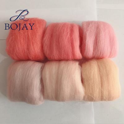 China Multiple Colors 66s Yarn Wool Felted DIY Superfine Needle Felt Wet Felt With Mixed Colors And Customized Weight for sale