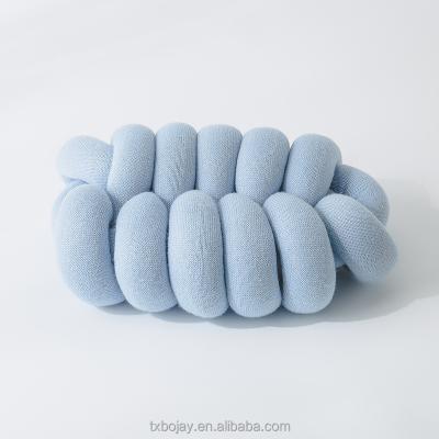 China Wholesale Chunky Knit Luxurious Knot Pillow Home Decor Cushion Home Anti-Decubitus Acrylic Soft Baby Ball for sale