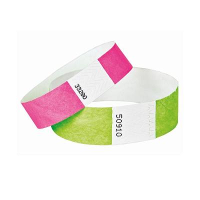 China RFID one time PVC wristband disposable medical wristband for hospital for sale