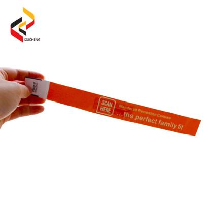 China Custom Printed ISO18000C UHF Paper RFID Disposable Wristband For Hospital for sale