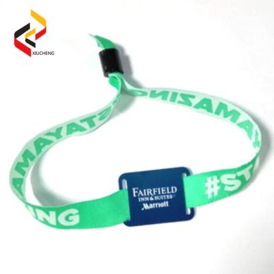 China High Quality waterproof 13.56MHz NXP MIFARE S50 NFC bracelet WOVEN RFID wristband for sale