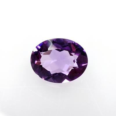 China Natural stone High quality Wholesale Natural High Quality Amethyst Oval Cut Nude Stone Natural Crystal for sale