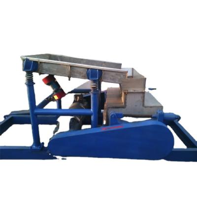 China Small type vegetable food salt double roll sand-making crusher for sale for sale