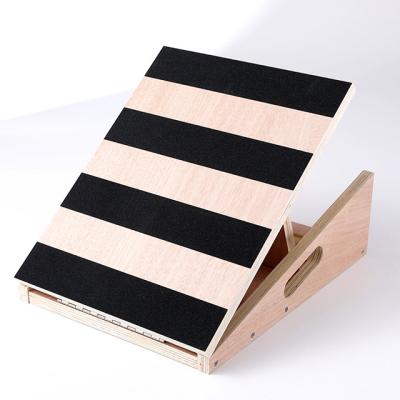 China Relaxating Guaranteed Quality Wooden Ankle Stretcher Unique Bracing Sports Exercise Board for sale