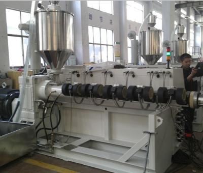 China PIPE HDPE and LDPE pipe extrusion machine extruder line for water supply Te koop