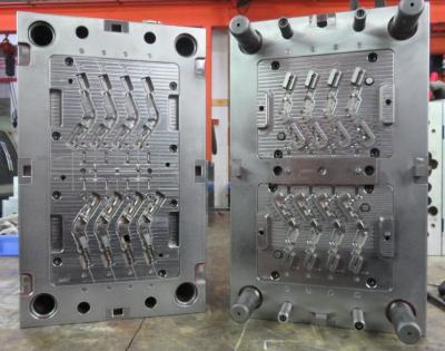 Κίνα Hotels household plastic mold clip used injection mold hot sale injection mold προς πώληση