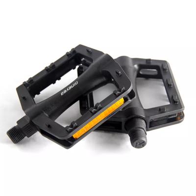 China Mountain Bikes City Bike Accessories Pedal One-Piece Black Plastic Bicycle Pedal Bin Bike Pedal Bicycle Parts for sale