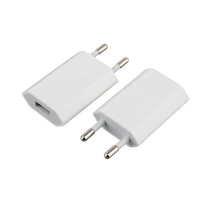 China USB Phone Charger 5V 1A Cell Phone Charger EU Plug Convenient Single Left Mobile Phone Charger White for sale