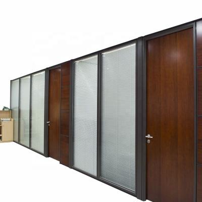 China Frame 12mm Room Divider Modern Aluminum Single Glass Wall Office Glass Partitions for sale