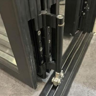 China Fluorocarbon Spraying Aluminium Sliding Folding Doors With Thermal Breaking for sale