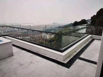 China Modern Aluminum U Channel Glass Railing Customized Frameless Glass Balcony Railing for sale