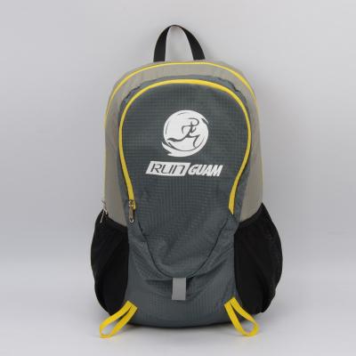 China Customized Waterproof Mens Outdoor Backpack Lightweight Climbing Backpack With Logo for sale