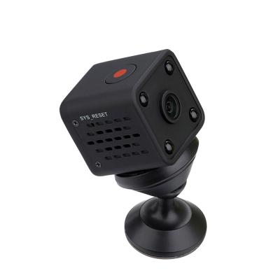 Chine Wifi secret d'intérieur Mini Cameras, caméra minuscule de capteur de mouvement pour le Ministère de l'Intérieur à vendre